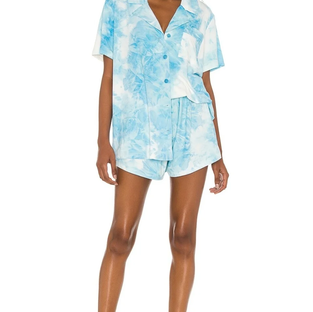 Show me your mumu cloud shorts
